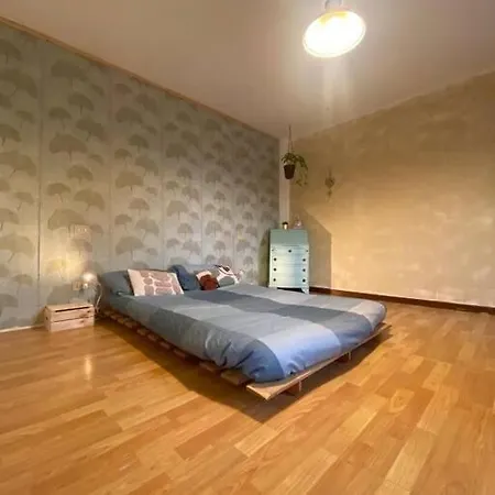 Spazioviola Intimo Boho Style Uno Spazio Magico Per L'energia Che Si Respira In Un Palazzo Della Vecchia Qui Nulla E Perfetto Ma Tutto Racconta Apartamento